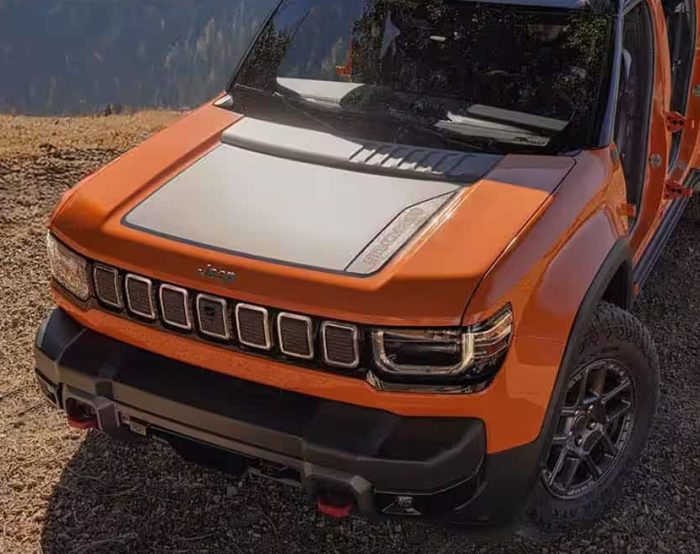 Jeep Recon 4xe. 1 1 e1739255018257 700x554