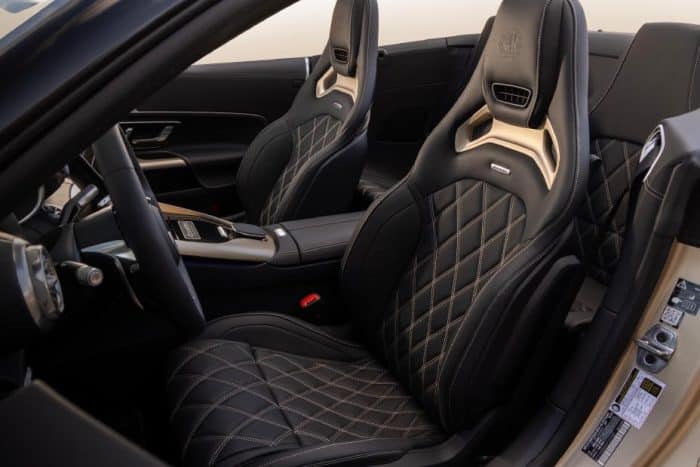 Mercedes AMG SL 63 Golden Coast 100 esemplari esclusivi 3 700x467