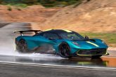 Aston Martin Valhalla test finali per la formidabile hyper ibrida da 1.079 cavalli 15 e1743434743862 165x110