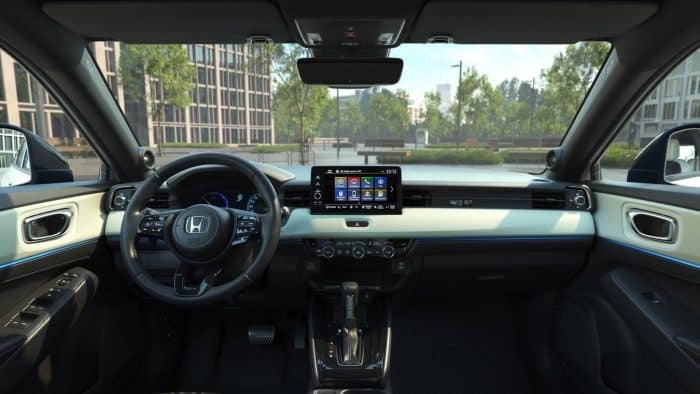 Honda HR V eHEV il crossover elettrificato si aggiorna per il rilancio. Allestimenti e prezzi 3 700x394