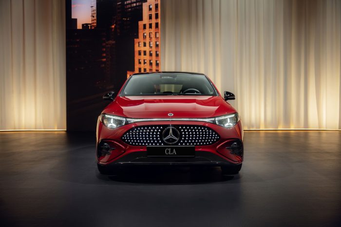 Mercedes CLA 2025 formidabile prima pietra con autonomia stile e tecnologia da primato 7 700x466