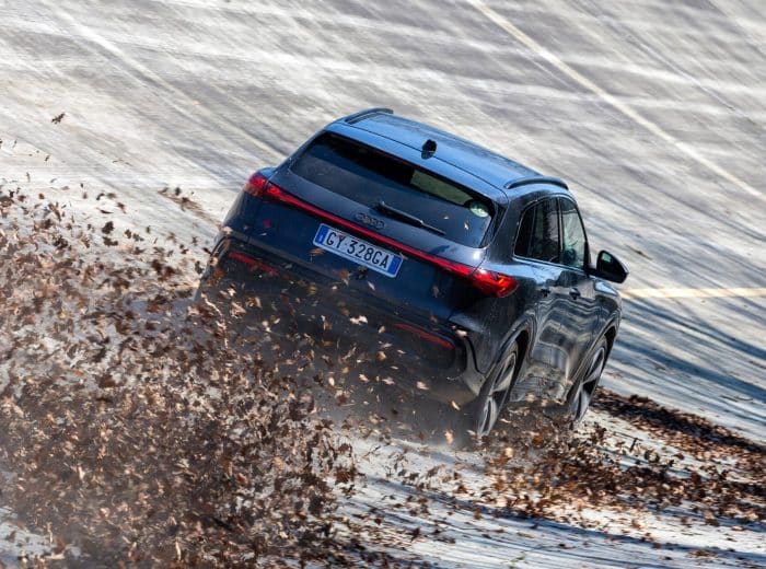 Nuovo Audi Q5, la prova. Il Diesel, ibrido, va alla grande 7 Nuovo Audi Q5, la prova. Il Diesel, ibrido, va alla grande