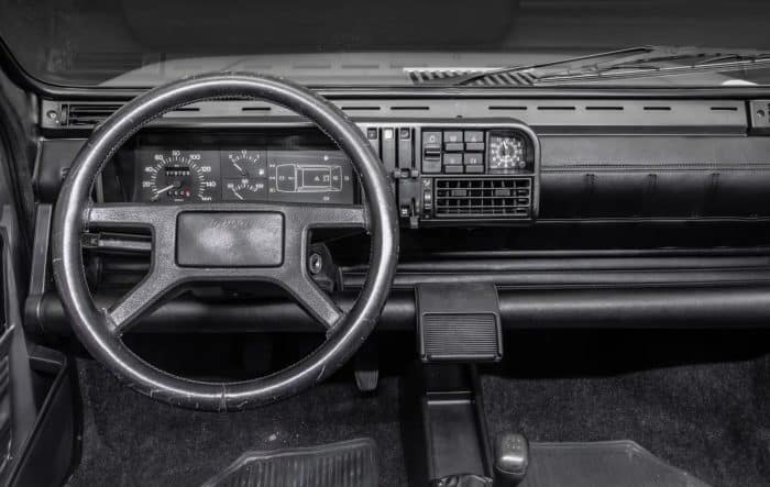 All'asta la Fiat Panda 4x4 appartenuta a Gianni Agnelli. Prezzo super 3 RM Sothebys Fiat Panda 4x4 Gianni Agnelli 13 700x443