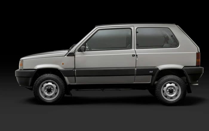 All'asta la Fiat Panda 4x4 appartenuta a Gianni Agnelli. Prezzo super 2 RM Sothebys Fiat Panda 4x4 Gianni Agnelli 8 700x441