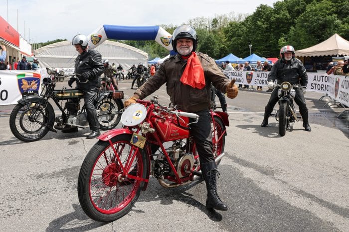 ASI MotoShow 3 700x467