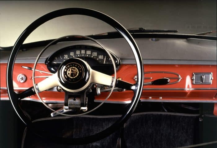 Alfa Romeo Giulietta Berlina 3 700x480