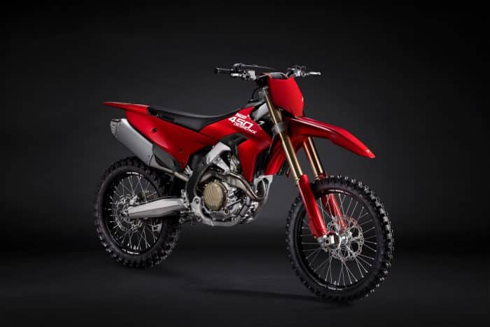 Ducati Desmo450 MX 4 700x467