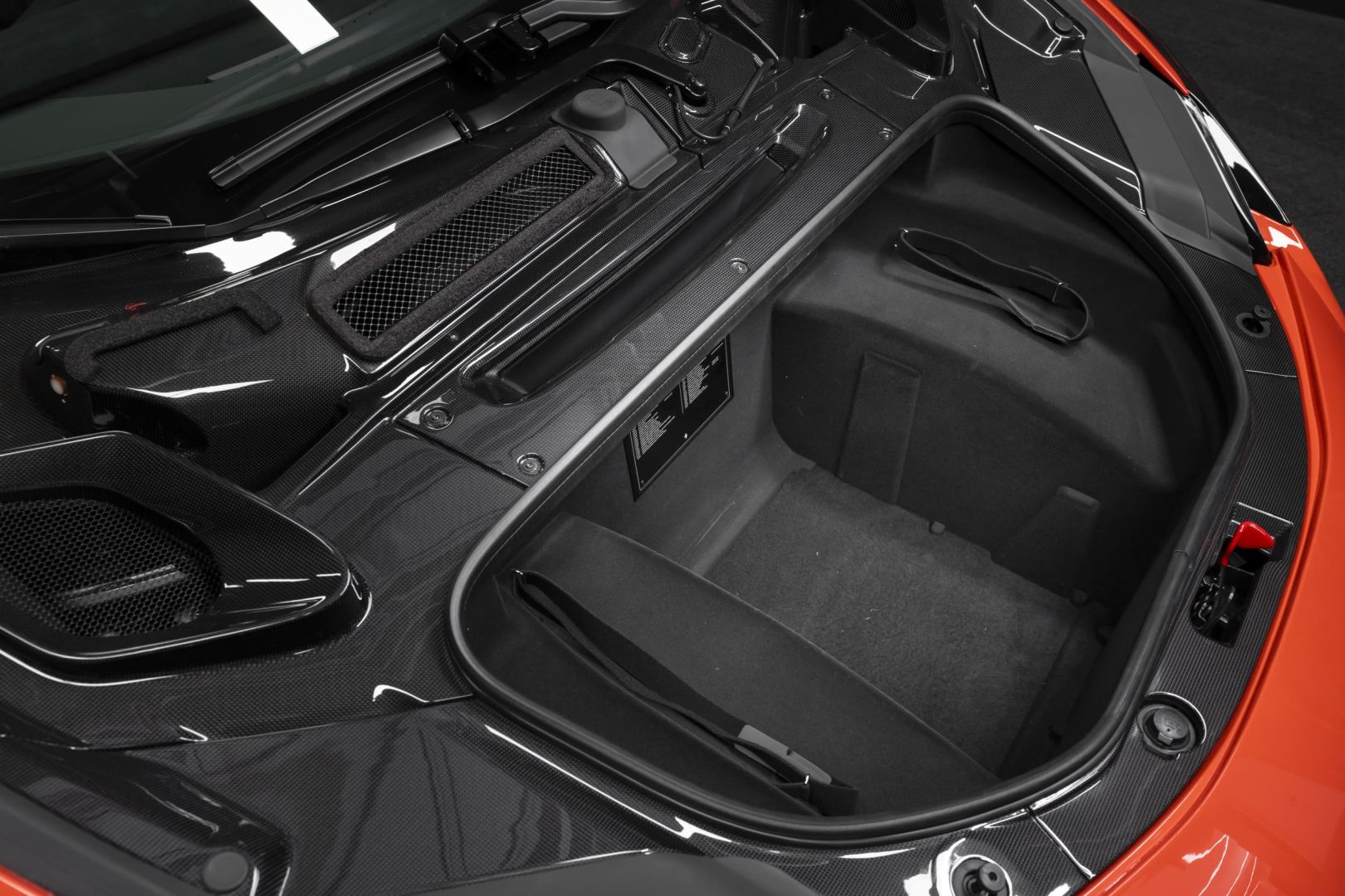 Ferrari 296 Speciale e Speciale Aperta 11 1620x1080