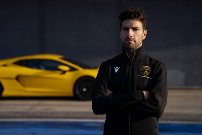 Formidabile Lamborghini Temerario 920 cavalli su strada e in pista 18 700x467