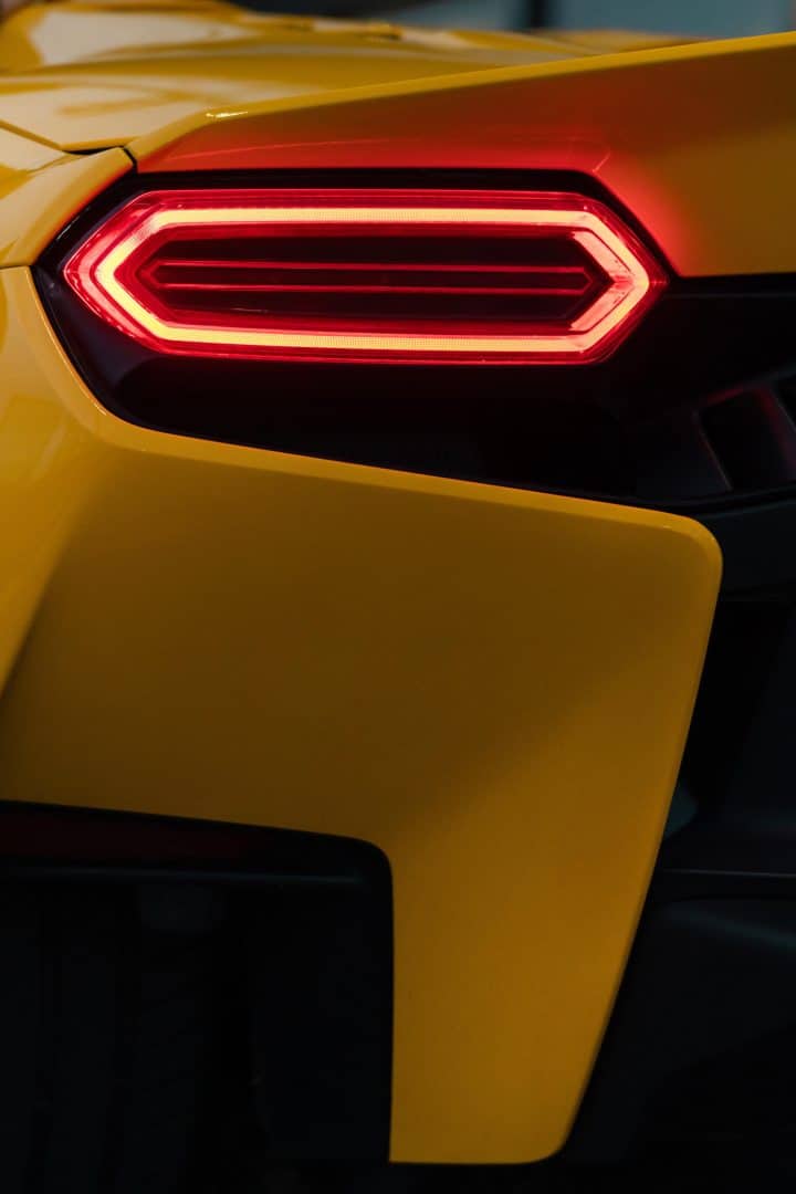 Formidabile Lamborghini Temerario 920 cavalli su strada e in pista 5 720x1080