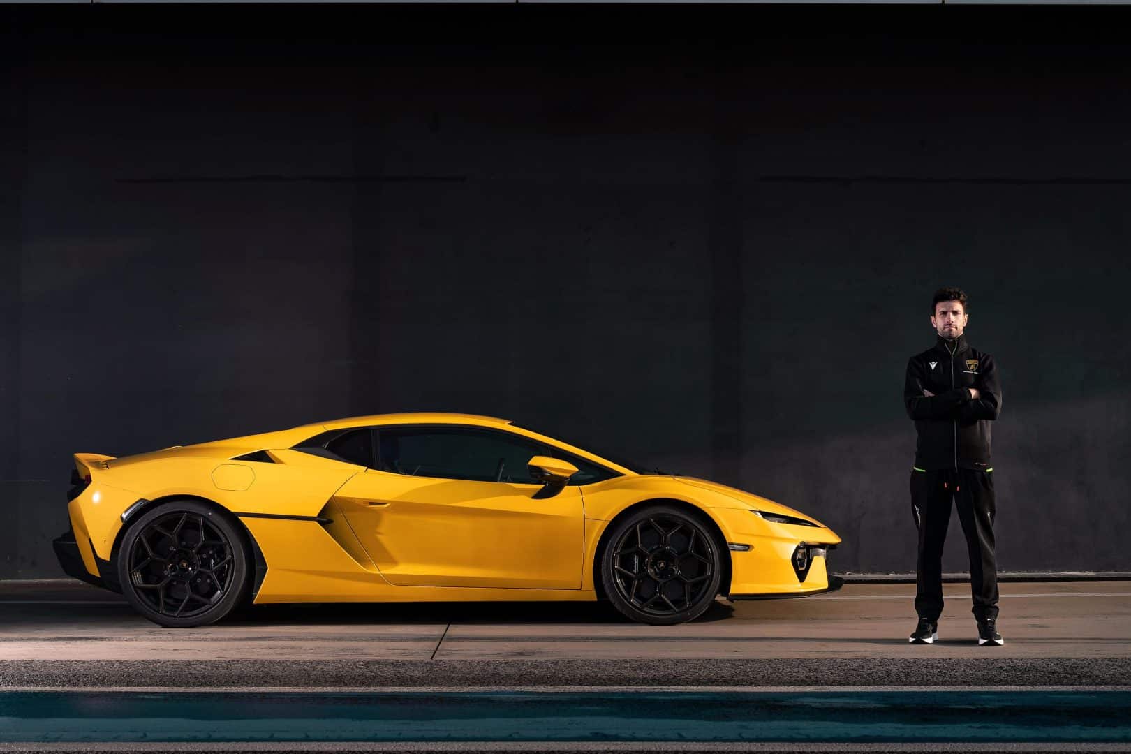 Formidabile Lamborghini Temerario 920 cavalli su strada e in pista 9 1620x1080