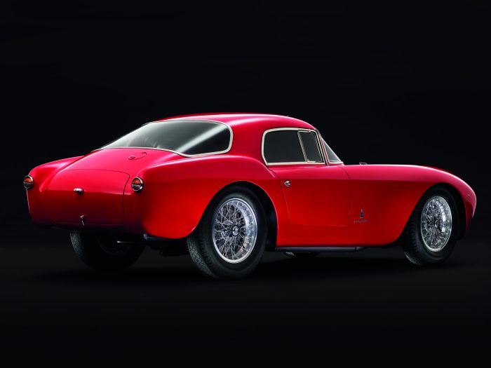 Maserati celebra il lusso italiano ad Anantara Concorso Roma 2025 6 700x525