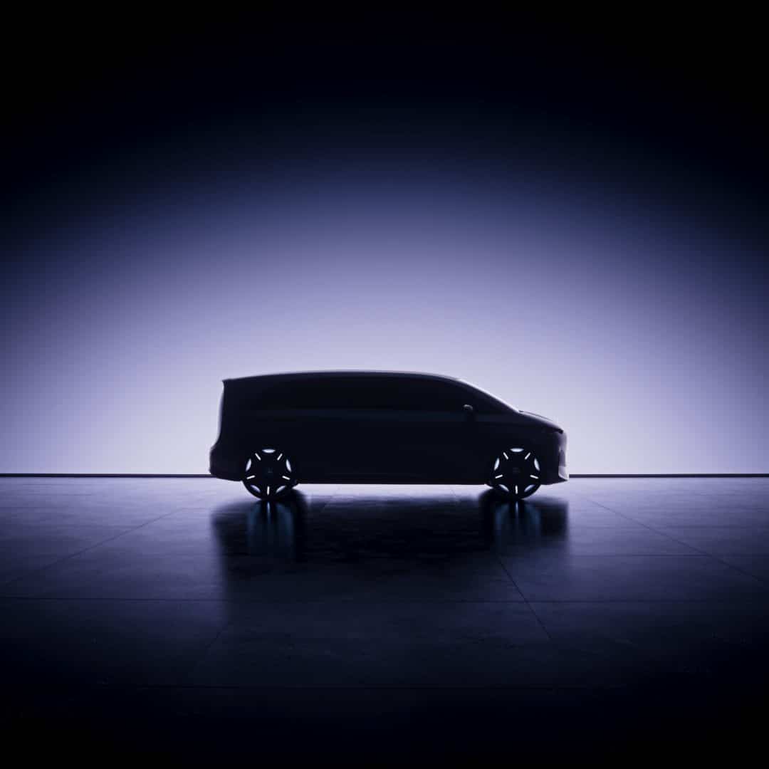 Mercedes Vision V 60 1080x1080