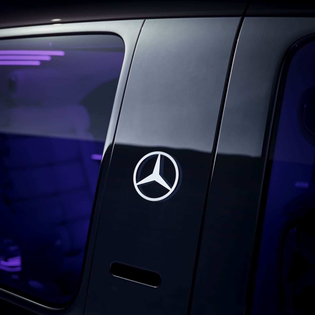 Mercedes Vision V 76 1080x1080