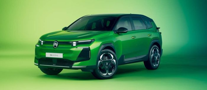 Nuovo Citroen C5 Aircross 2025 5 e1745929639178 700x306