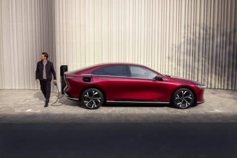 Nuovo Mazda6e, la speciale offerta di prevendita della berlina elettrica