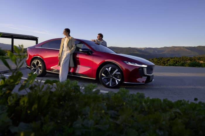 Nuovo Mazda6e la speciale offerta di prevendita della berlina elettrica 4 700x467
