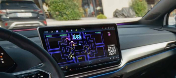 PAC MAN arriva su Volkswagen 1 scaled e1745818936199 700x312