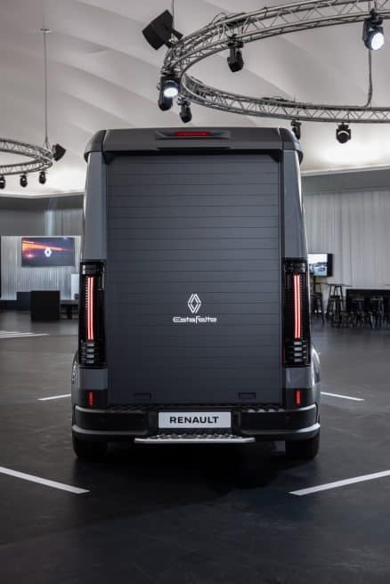 Renault Estafette 2025 8 438x656