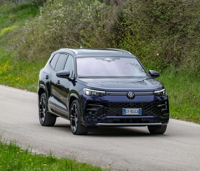 VW Tayron dinamiche 21 e1745221517297 700x598