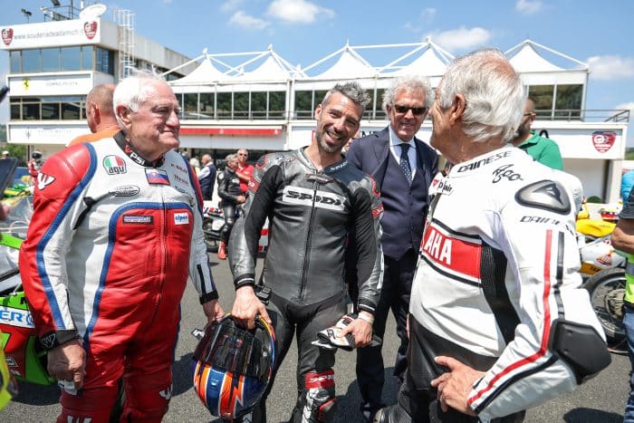 ASI MotoShow 2025 24 campioni del mondo moto storiche in azione 1 700x467