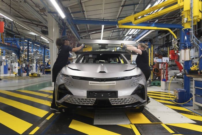 Alpine A390 foto ufficiali 7 700x467