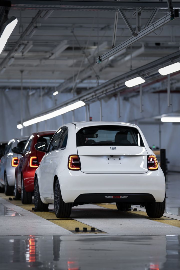 Fiat 500 ibrida 2025 1 720x1080