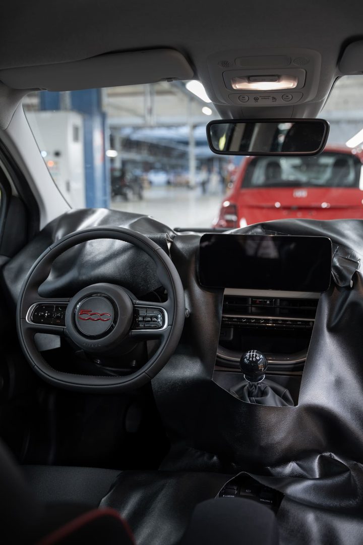Fiat 500 ibrida 2025 5 720x1080