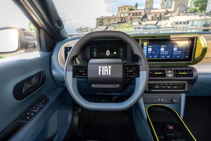 Fiat Grande Panda Hybrid prova 62 700x466