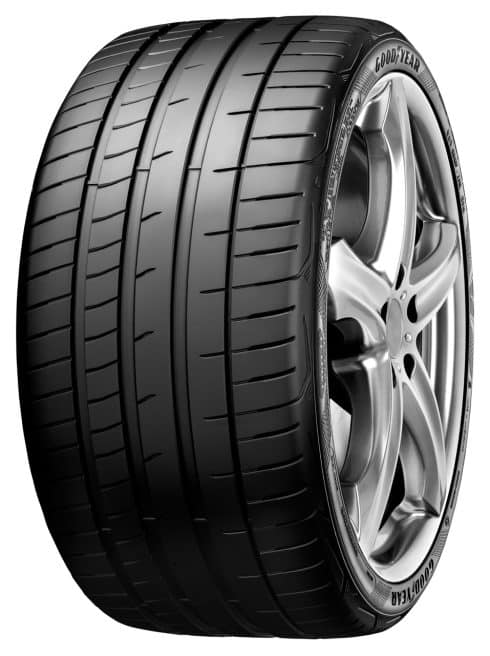 Goodyear e Audi A5 pneumatici virtuali ad alte prestazioni 1 490x656