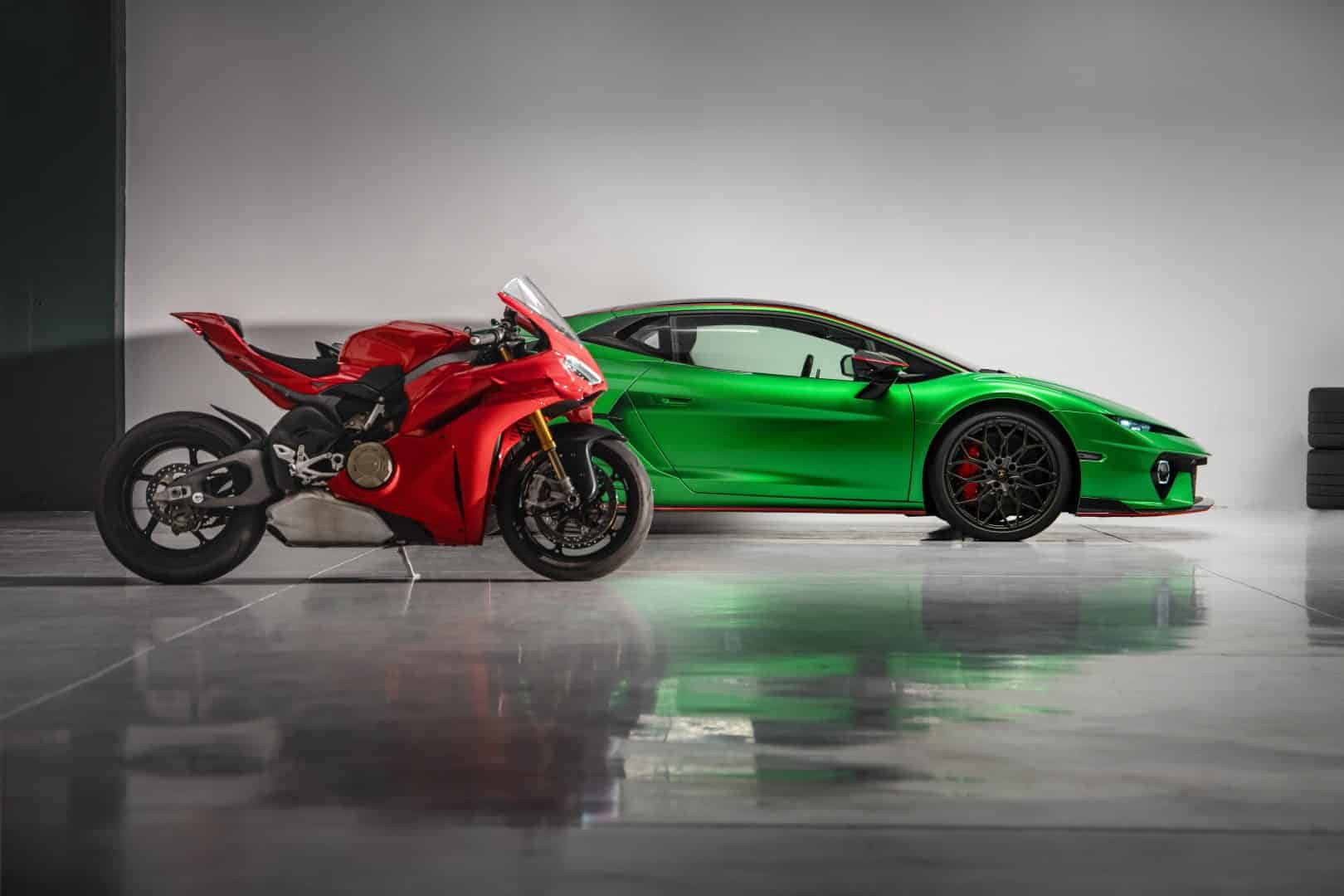 Lamborghini Temerario VS Ducati Panigale V4 le foto della sfida in pista 7 1620x1080
