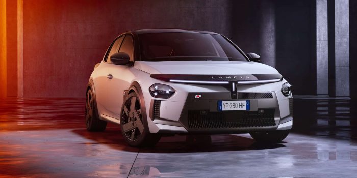 Nuova Lancia Ypsilon HF 280 cavalli 6 e1747994987269 700x350