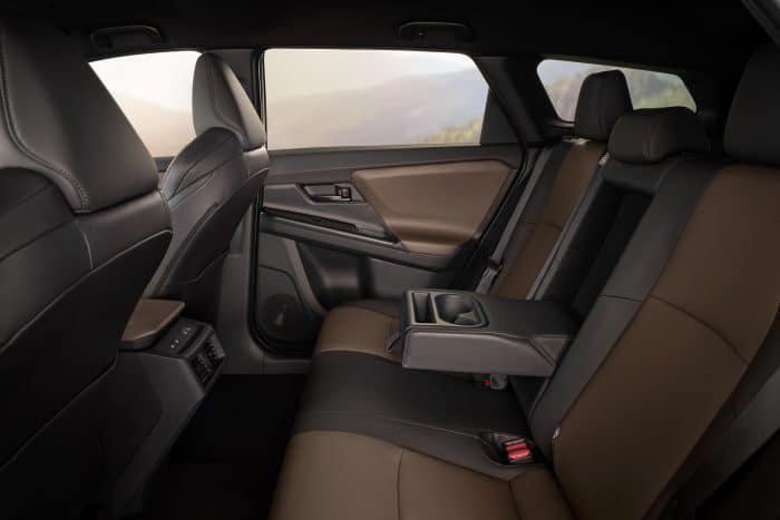 Toyota bZ4X Touring quando il Suv elettrico diventa wagon 20 700x467