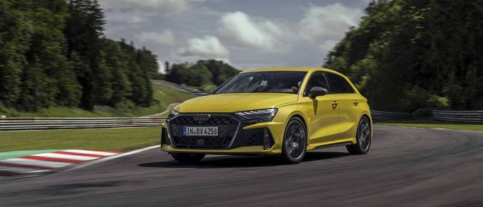 Audi RS 3 2025 nuovo record al Nurburgring e grip da pista 2 scaled e1749195530828 700x301