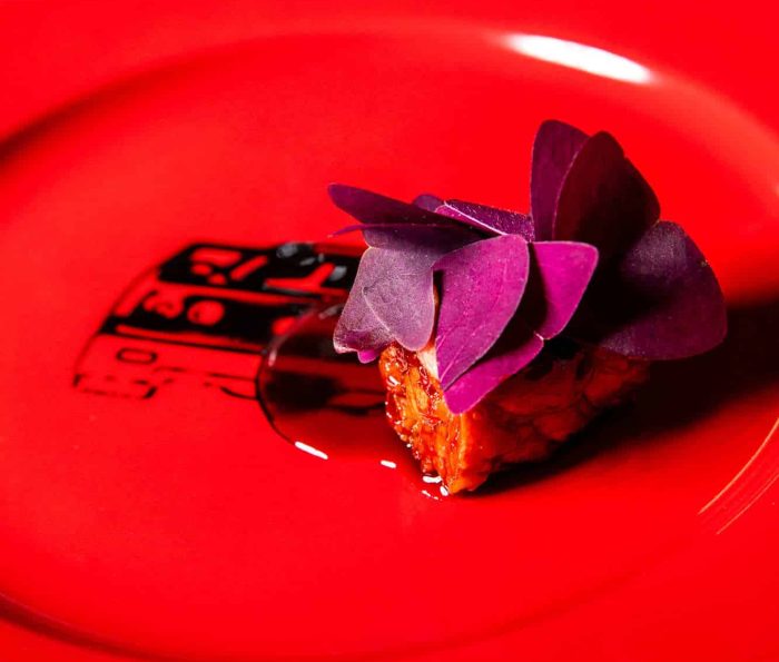 Cavallino ristorante Bottura F40 e1750340965239 700x595