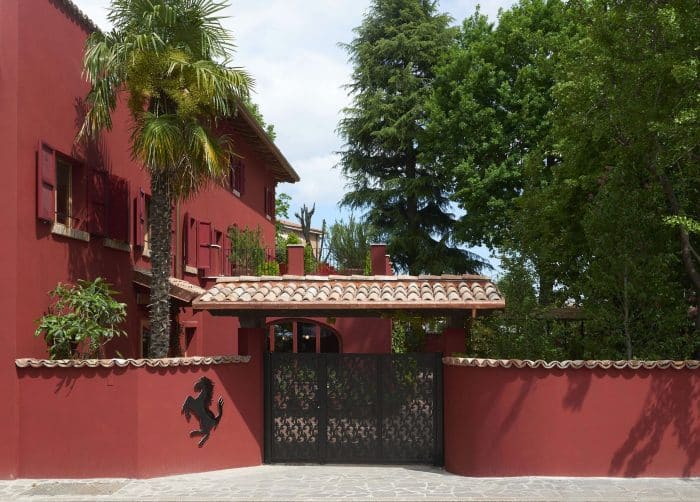 Cavallino ristorante Bottura Ferrari Cavallino 01 Ph. Danilo Scarpati 700x502