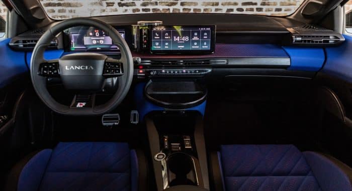 Lancia Ypsilon HF e HF Line la prova. Sportivita e lusso. Elefantino da 280 cv 10 700x381