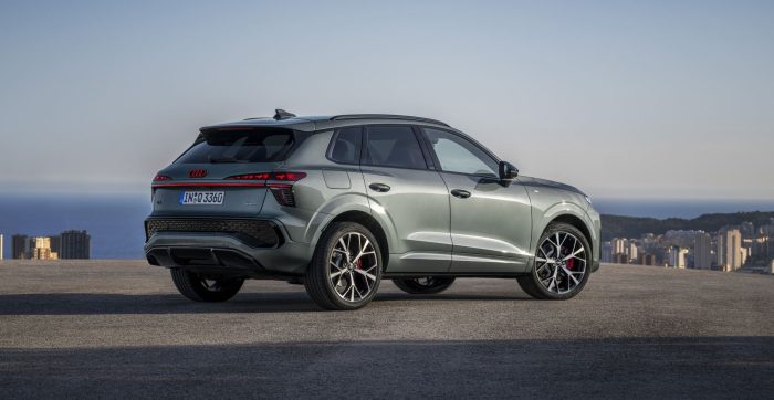 Nuovo Audi Q3 2026, tutte le informazioni sulla terza generazione 3 Nuovo Audi Q3 2026 6 e1750103522322 700x362