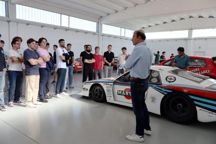 Sharing Historic Car Knowledge