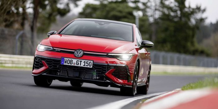 Volkswagen Golf GTI Edition 50 26 e1750433460714 700x350