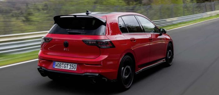 Volkswagen Golf GTI Edition 50 36 e1750433555802 700x303