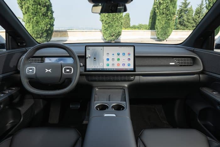 XPENG G6 arriva in Italia il SUV elettrico che ridefinisce il segmento D 30 700x467