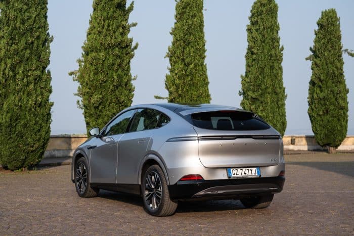 XPENG G6 arriva in Italia il SUV elettrico che ridefinisce il segmento D 9 700x467