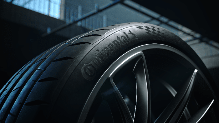 Continental accelera sulla fascia alta con gli pneumatici UHP con lo SportContact 7 5 Continental UHP