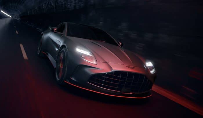 Aston Martin Vantage S (1)