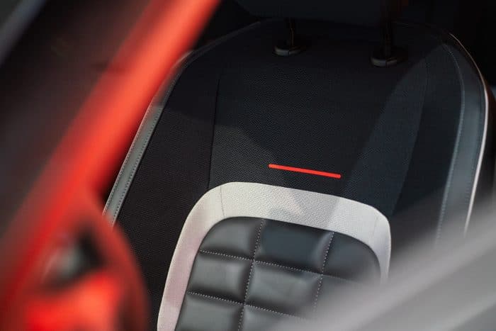 Citroen C5 Aircross 2025, aperti gli ordini. Prezzo e informazioni 3 Citroen C5 Aircross 2025 8 700x467