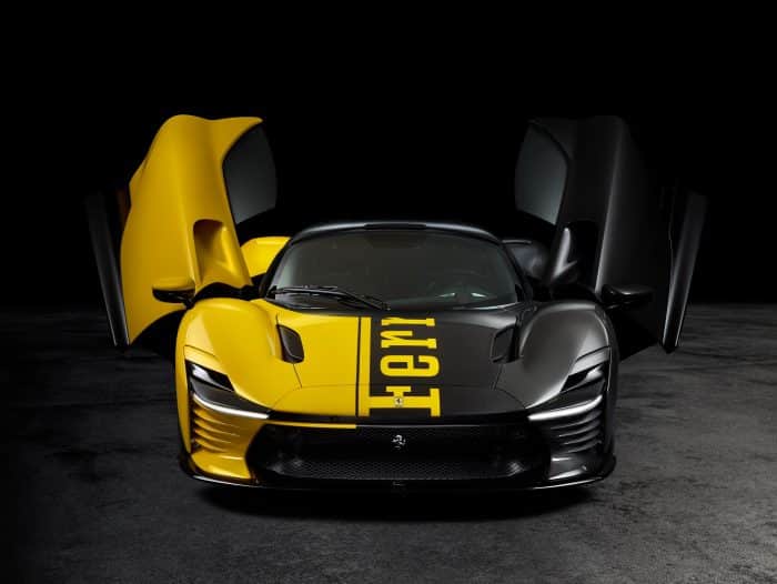 Ferrari Daytona SP3 Tailor Made, un gioiello per beneficenza 2 Ferrari Daytona SP3 Tailor Made, un gioiello per beneficenza - 6