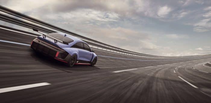 Hyundai Rolling Lab Hyundai RN22e 700x344