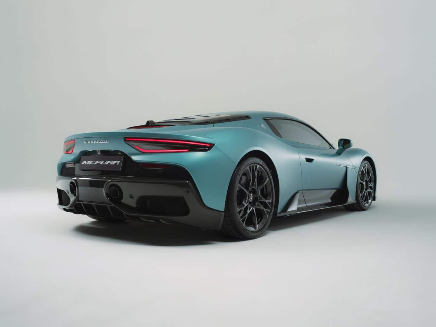 Maserati MCPURA 5 1440x1080