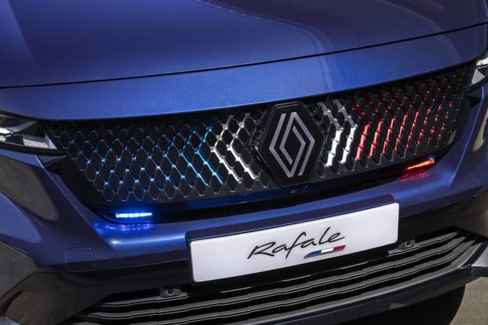 Renault Rafale Presidentiel 13 700x467